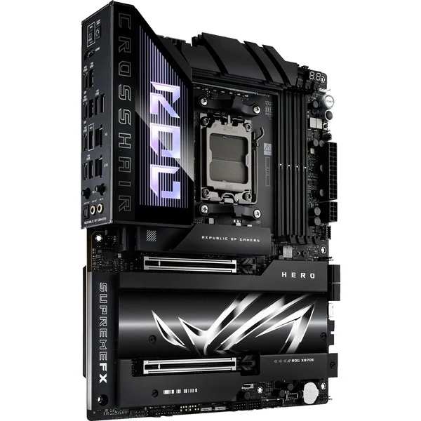 Foto 2 van ASUS ROG CROSSHAIR X870E HERO socket AM5 moederbord