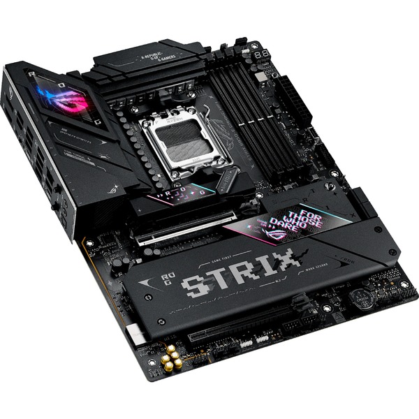Foto 5 van ASUS ROG STRIX B850-E GAMING WIFI socket AM5 moederbord