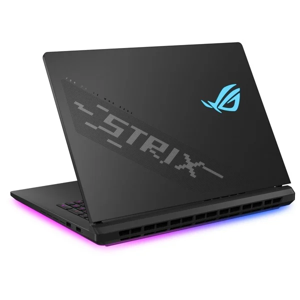 Foto 5 van ASUS ROG Strix SCAR 18 (G835LW-SA086W) 18" gaming laptop
