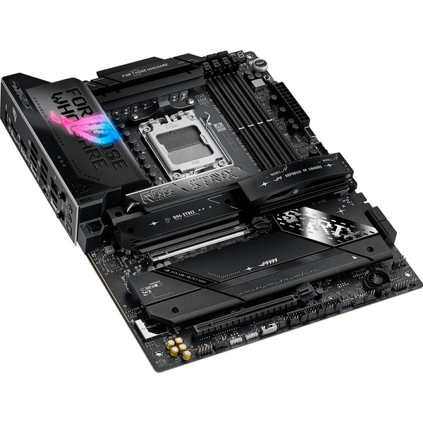 Foto 6 van ASUS ROG STRIX X870E-E GAMING WIFI socket AM5 moederbord