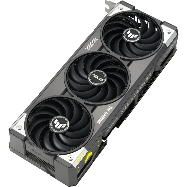 Foto 3 van ASUS TUF Gaming GeForce RTX 5070 OC grafische kaart