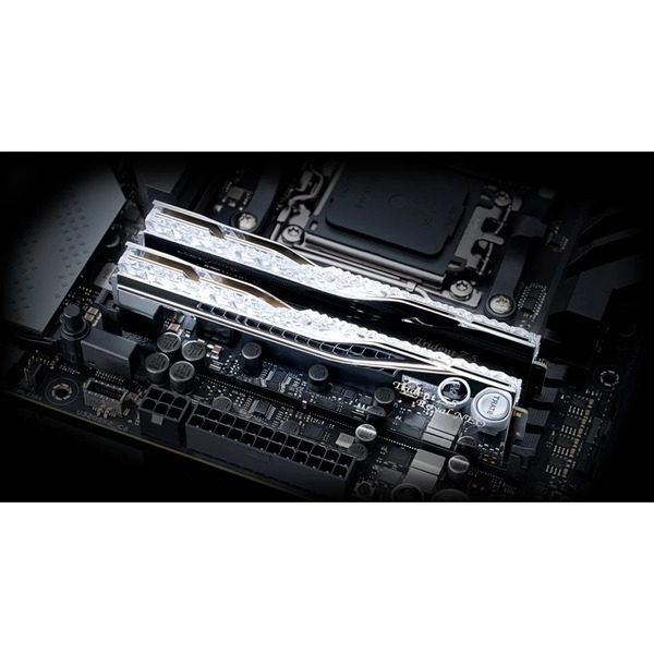 Foto 5 van G.Skill Trident Z5 Royal Neo 32 GB DDR5-6000 (2x 16 GB) werkgeheugen