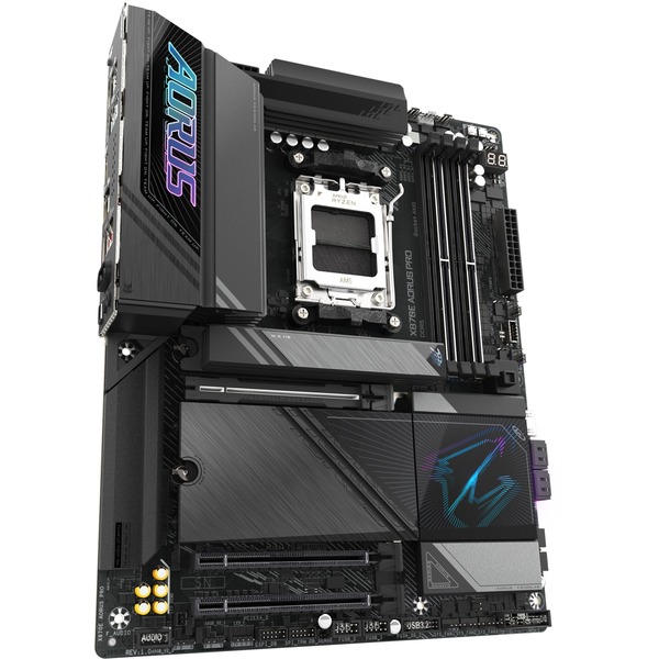 Foto 3 van GIGABYTE X870E AORUS PRO socket AM5 moederbord